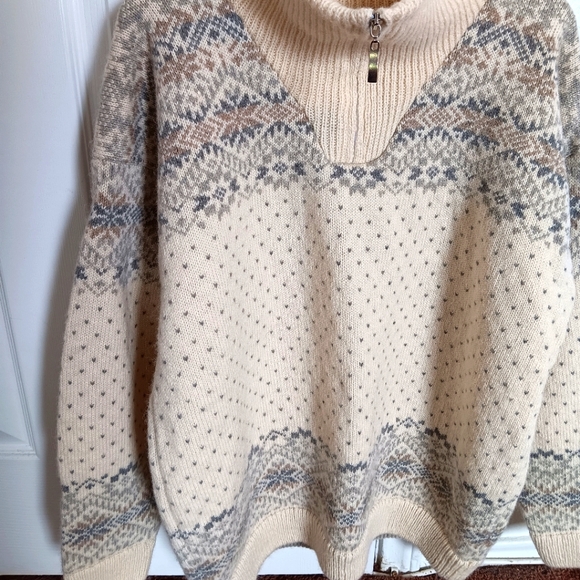 Vintage Sweater - Picture 3 of 5